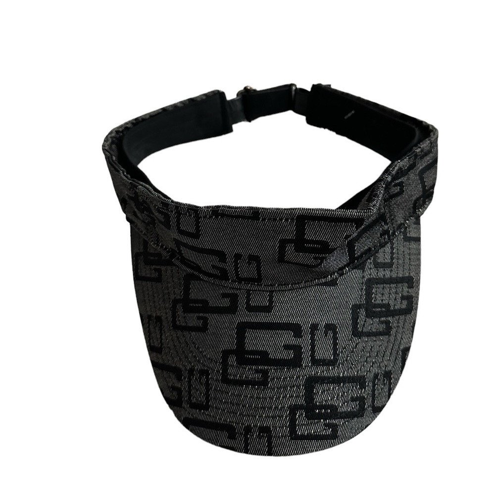 NWOT GUESS  Gray & Black Visor UNISEX adjustable strap